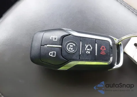 2017 Lincoln Mkx Reserve z USA, uszkodzony, nr VIN 2LMPJ8LR5HBL43532